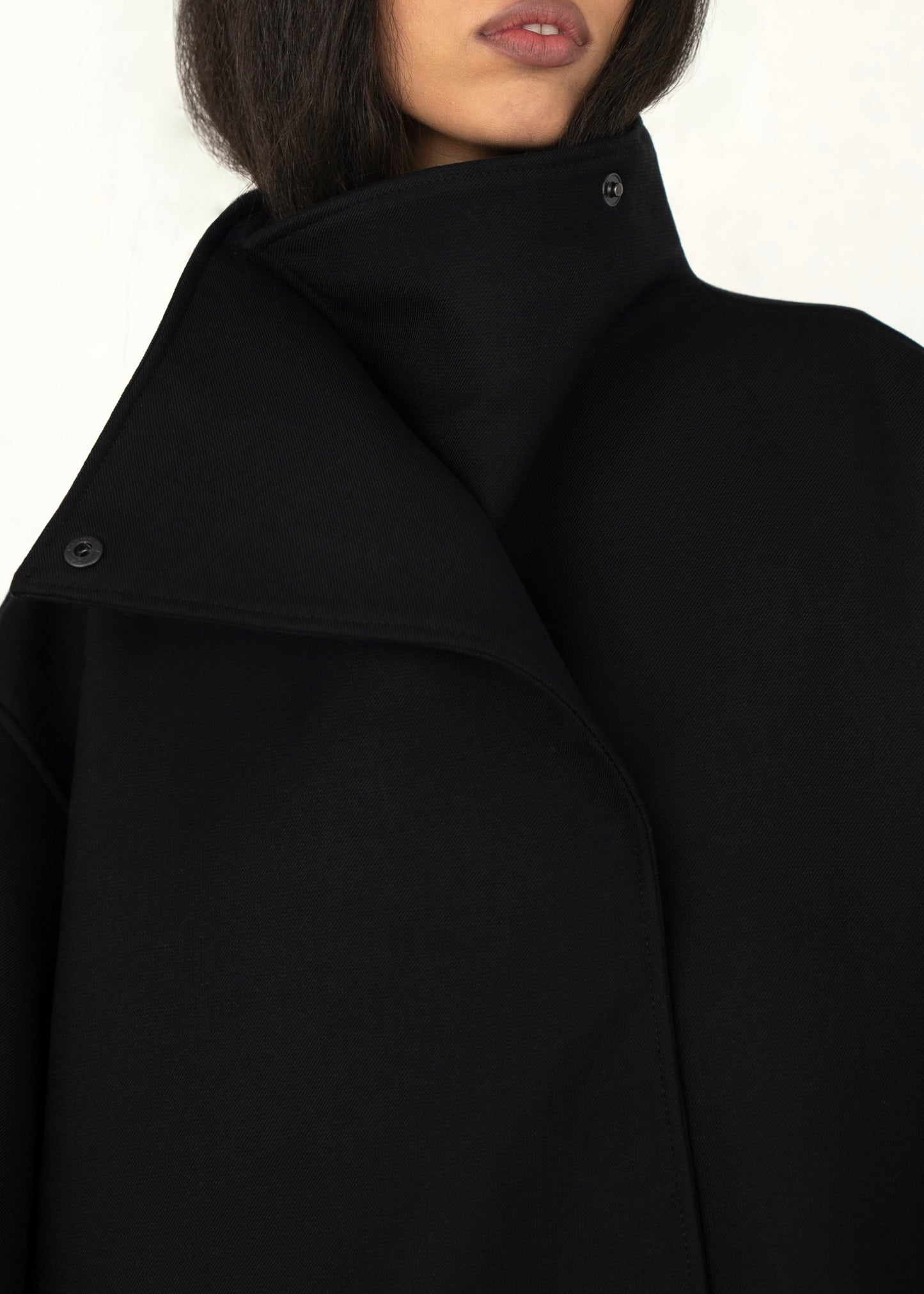 Mia Coat Mid-Season in black